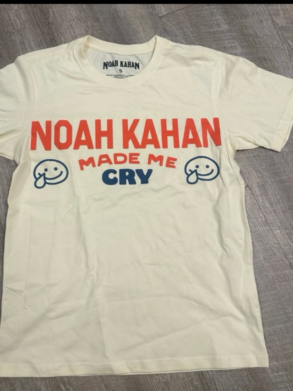 Noah Kahan "Made Me Cry" The Great Divide Tour 2026 T-Shirt Small